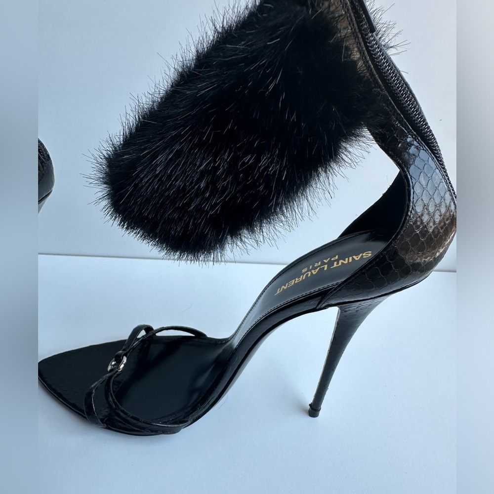 NEW!!!! SAINT LAURENT Gippy 110mm fur-trim sandals - Picture 8 of 12